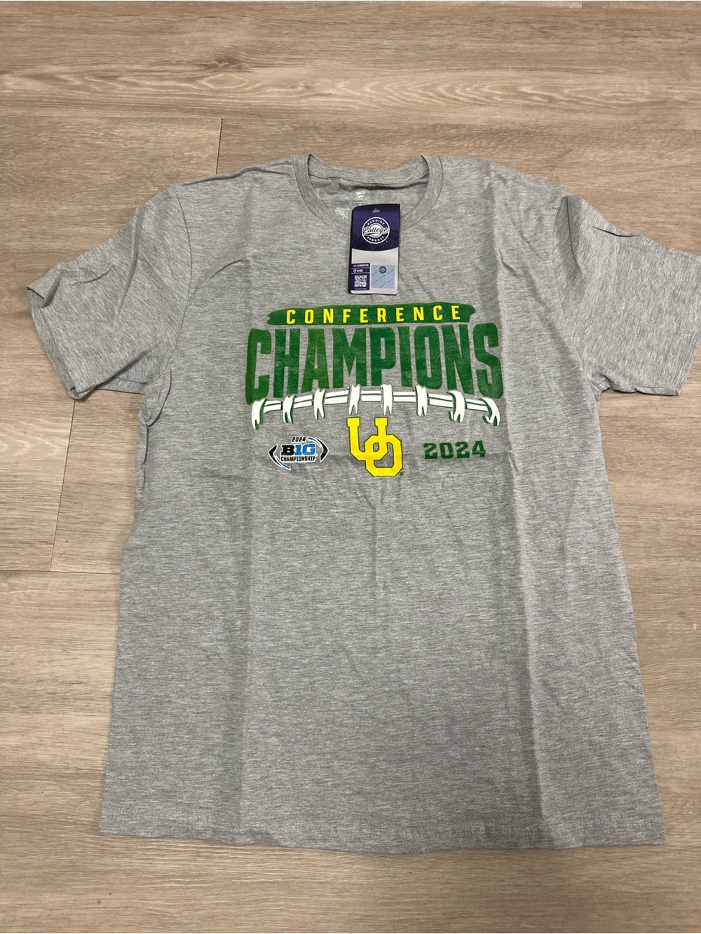 **NEW** Fanatics University of Oregon Gray Heather Short Sleeve Tee sz M